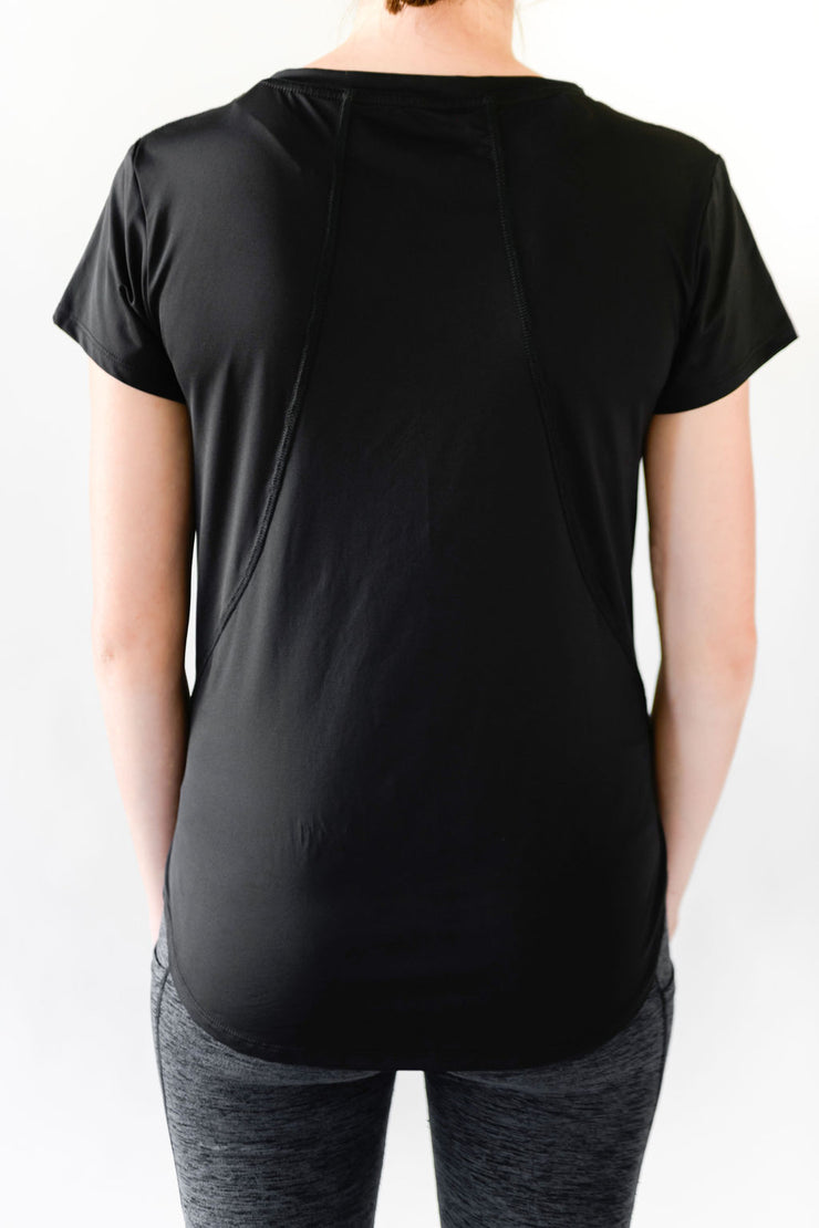Our Donna v-neck maternity tee-shirt with ruching is perfect throughout pregnancy with its soft flattering cut and moisture wicking fabric in black.